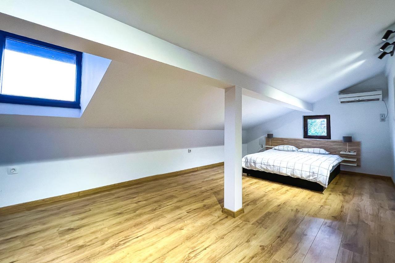 Deluxe Central Rooms Karlovo Eksteriør billede